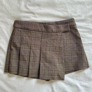 Zara Low Rise Plaid Skort Size XS